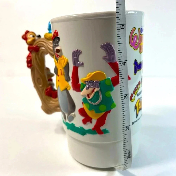 Walt Disneys World on Ice- Darkwing Duck, Chip & Dale, and Tail  Spin 1992 Cup - Picture 2 of 15